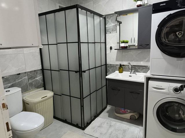 REMAX ARTIS'TEN ŞÜKRÜPAŞA'DA SATILIK 3+1 DAIRE