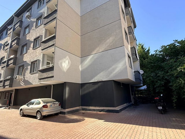 REMAX ADVANTAGE ARZU AKSARAY'DAN ÜNIVERSITEYE YAKIN ARAKAT 1+1