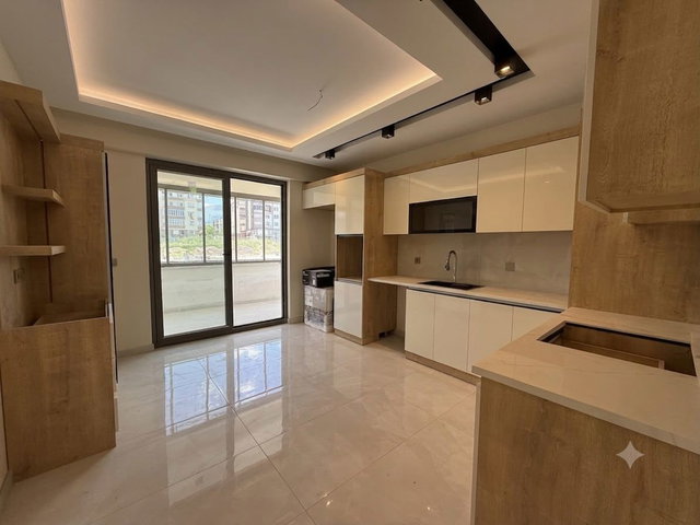 REMAX ARTIS'TEN ETÜ YOLUNDA SATILIK 3+1 ULTRA LÜKS DAIRE