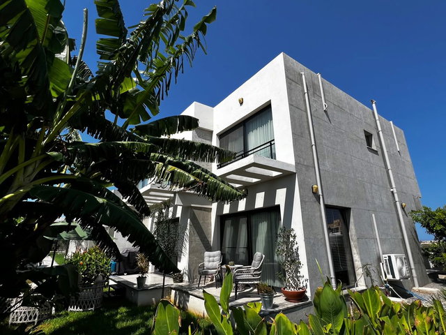 SATILIK LÜKS 3+1 VILLA | İSKELENIN EN İYI LOKASYONUNDA | FULL E
