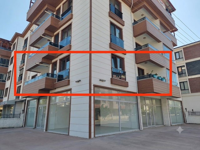 İL JANDARMA VE İL EMNİYETE YAKIN MESAFEDE 3+1 145M2 GENİŞ DAİRE