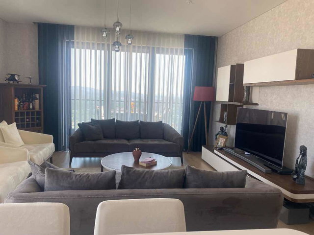 AVRUPA KONUTLARI YAMANEVLER'DE BOĞAZ MANZARALI, 3+1, 27. KAT | 13 M² CAM BALKONLU KİRALIK DAİRE