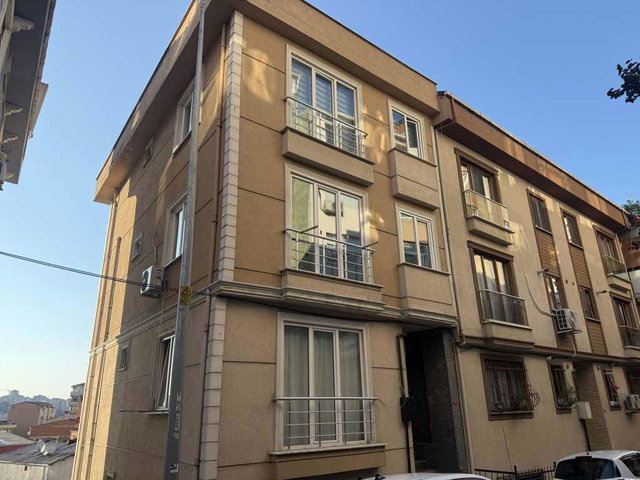 HARMANTEPE MAHALLESİNDE AYRI MUTFAKLI BÜYÜK 1+1 DAİRE