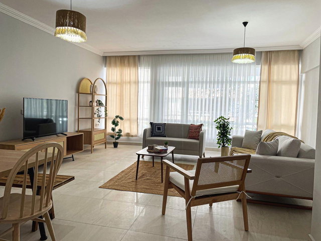 PAMİR CADDESİNDE SATILIK 3+1 DAİRE