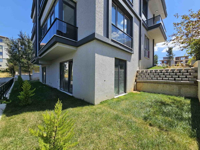YALOVA REMAX'DAN ÇİFTLİKKÖY'DE 3+1 BAHÇE DUBLEKSİ
