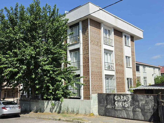 AVCILAR FİRUZKÖY'DE YENİ BİNADA KİRALIK 2+1 DAİRE