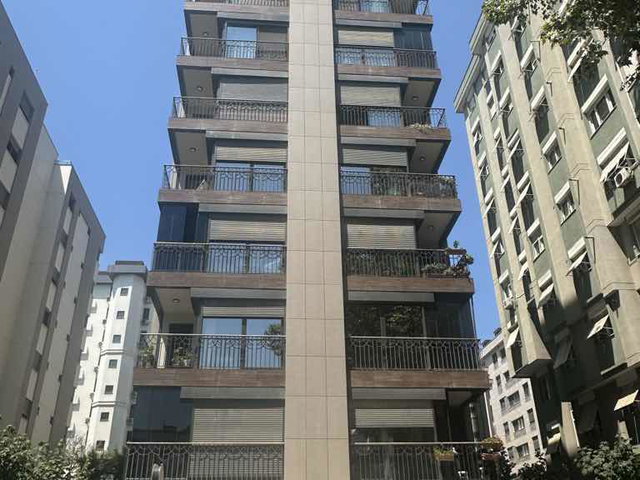 BÜYÜK KULÜBE YAKIN MİMARİ TASARIMLI SATILIK LÜKS DAİRE
