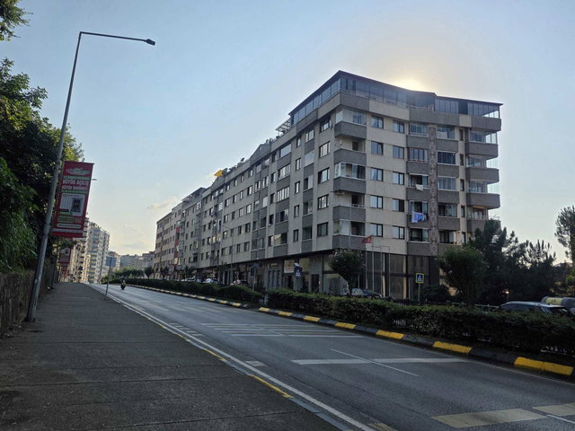TANJANT YOLU ÜZERİNDE DENİZ MANZARALI DAİRE (SATILIK)