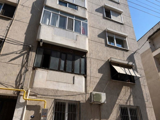 ÜÇKUYULAR MİTHATPAŞA  YÜKSEK GİRİŞ • KAPALI OTOPARKLI • AYDINLIK 2+1 FIRSAT DAİRE