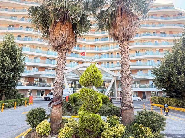 NAFİ'DEN PENDİK VİAPORT HOUSES&SUITES KİRALIK EŞYALI 1+1 ARAKAT SİTE İÇİ MANZARALI DAİRE