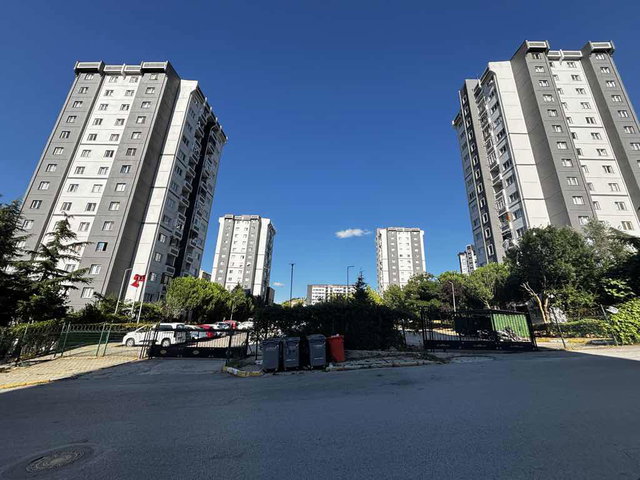 TUZLA AYDINLI TOKİ 1. ETAP BALKONLU ARA KAT SATILIK 2+1 DAİRE