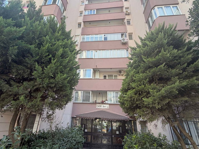 İZMIR, BORNOVA MANAVKUYU KIZILAY KAN MERKEZI KARŞISI 3+1 KIRALIK