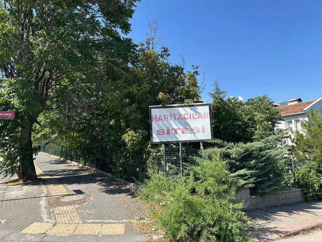 BATIKENT KARDELEN MAHALLESİ HARİTACILAR SİTESİNDE SATILIK DAİRE