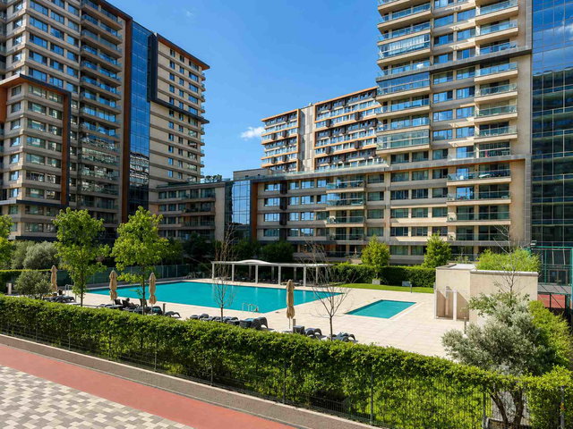 İNİSTANBUL TOPKAPIDA 225 M² GİYİNME ODALI LÜKS 4+1