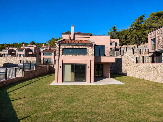 ÇANAKKALE AYVACIK PAŞAKÖY SATILIK DENIZ MANZARALI TAŞ VILLA