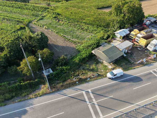 POYRAZLAR YOLU ÜZERİNDE 1+1 KİRALIK MÜSTAKİL BAHÇELİ AHŞAP EV