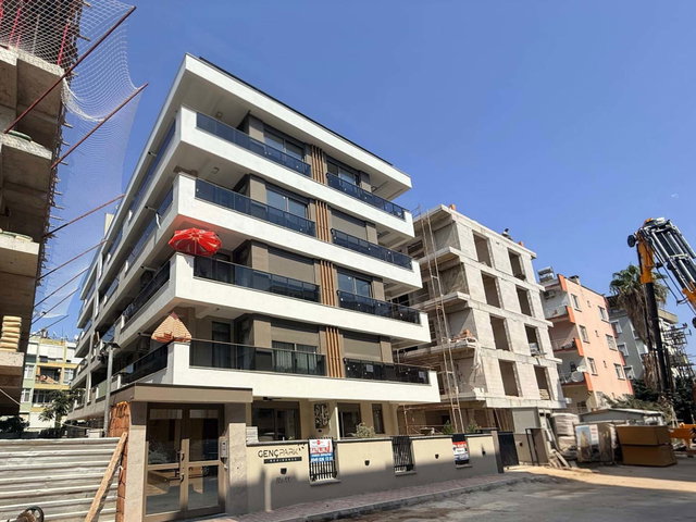 SIFIR BİNA KAPALI OTOPARK/KOMBİ/KLİMA ARAKAT KIRALIK 2+1 DAİRE