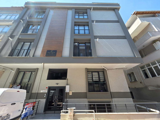 KİRALIK METROBÜSÜN DİBİNDE 2+1 SIFIR DAİRE