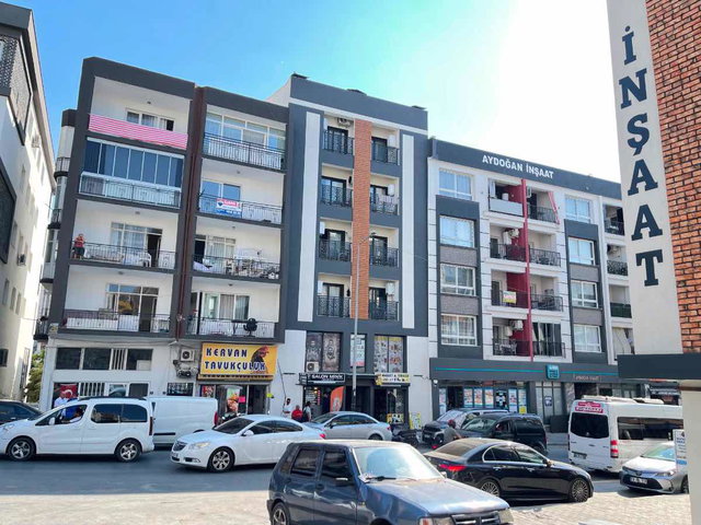 KUŞADASI İKİÇEŞMELİK’TE 2+1 | ÇİFT CEPHELİ, BALKONLU, BOŞ DAİRE (KREDİYE UYGUN)