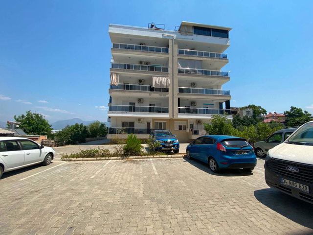 AVM VE HAVALİMANINA YAKIN EBEVEYN BANYOLU FULL YENİ EŞYALI 3+1