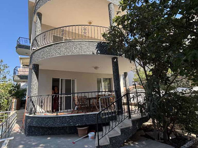 DİDİM’DE EŞYALI HAVUZLU MÜSTAKİL 5+1 KİRALIK VİLLA