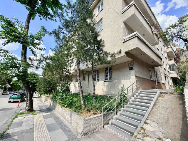 ÇANKAYA HARBIYE MAH. KİRALIK BÜYÜK 2+1 DAIRE UYGUN FIYATLI