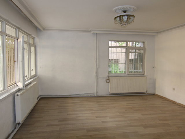 AYDINLIKEVLER PROTOKOL YOLU ÜZERİ SATILIK 3+1 BAHÇE KEYFİ DAİRE