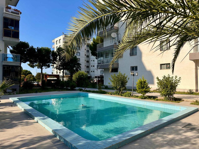 SİTE İÇİ HAVUZLU VE OTOPARKLI ARA KAT 3+1 EŞYALI DAİRE
