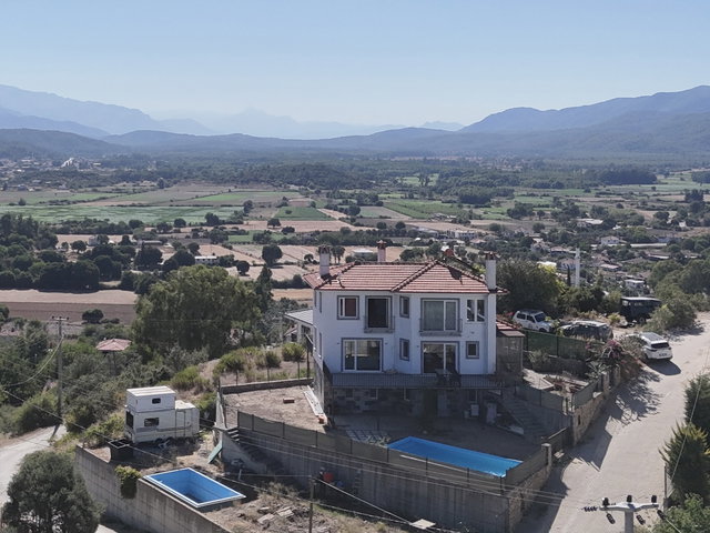 MUĞLA ULA’DA 2019 YAPIMI, EŞYALI 3+1 MÜSTAKİL EV | 250 M² NET | KREDİYE UYGUN