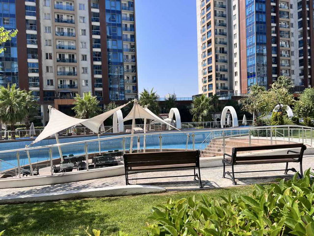 BEYLIKDÜZÜ CUMHURIYET DEMIR ROMANCE DA EŞYALI KIRALIK 1+1 DAIRE