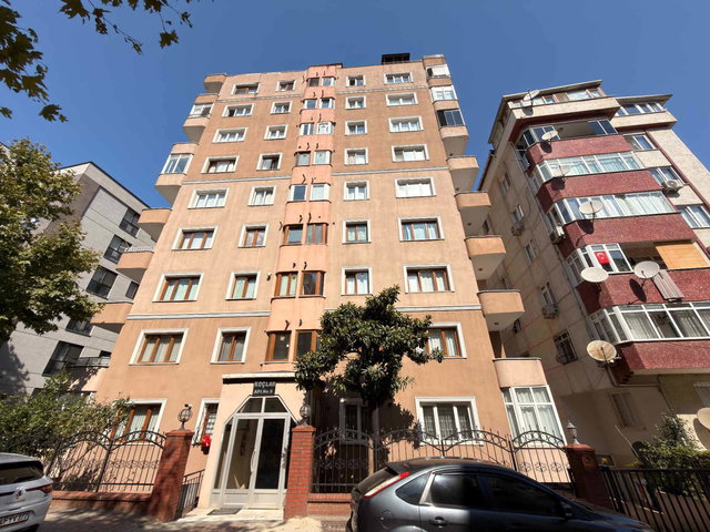 KARTAL ATALAR’DA 3+1 | 140 M² BRÜT | BALKONLU | 3 CEPHELİ | YÜKSEK GİRİŞ