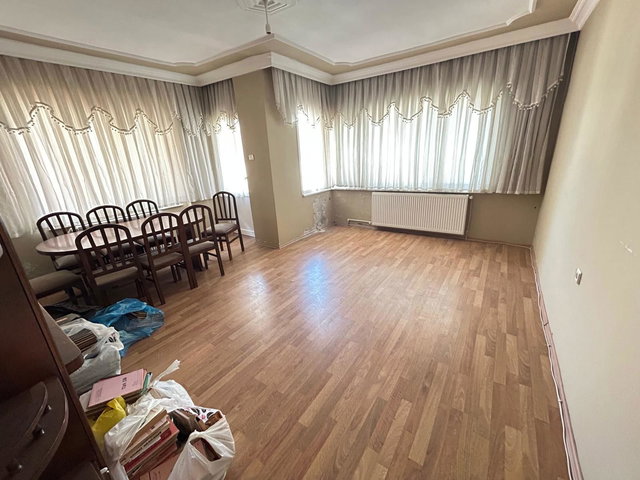 RE/MAX ŞEHİR'DEN ÇINARCIK MERKEZDE SATILIK DAİRE