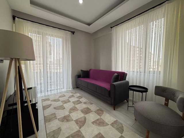 REMAX ARTIS'DEN KOMBINA'DA FUL EŞYALI KIRALIK 1+1 DAIRE