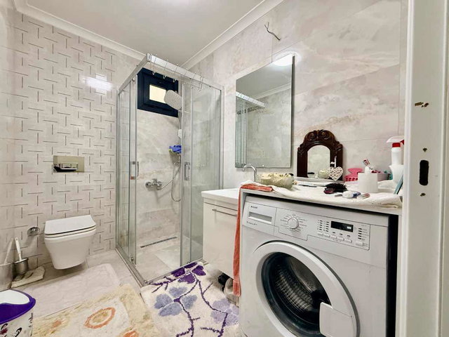 PENDİK MERKEZ DE BAHÇE KULLANIMLI BALKONLU SATILIK 2+1 DAİRE