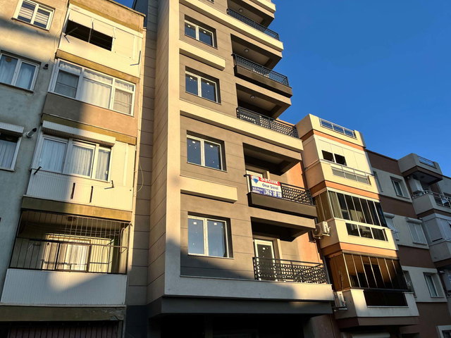 MENEMEN MERKEZ ESATPAŞA MAHALLESİ SIFIR 1+1 DAİRE