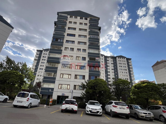 GÖLKENT 1 SİTESİNDE YAPILI  SATILIK 3+1 DAİRE