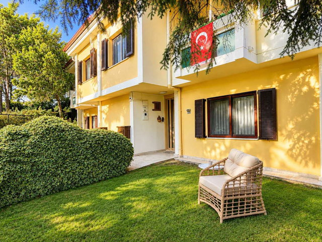 BİLKENT ÇAMLIK SİTESİ’NDE - 4+2 - 3 KATLI YAPILI VİLLA