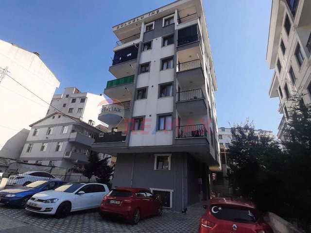 ÇEKMEKÖY ALEMDAĞ ÇATALÇEŞME DE KİRALIK 2+1 DAİRE