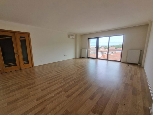 ÇANAKKALE KEPEZ BOĞAZ MANZARALI SITE İÇI KIRALIK 3+1 DAIRE