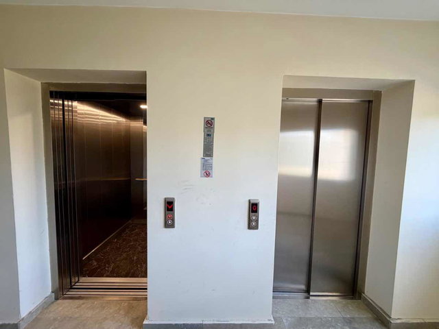 KARTEPE SAĞLIK KENT KONUTLARI SİTESİ SATILIK 2+1 ARAKAT DAİRE!