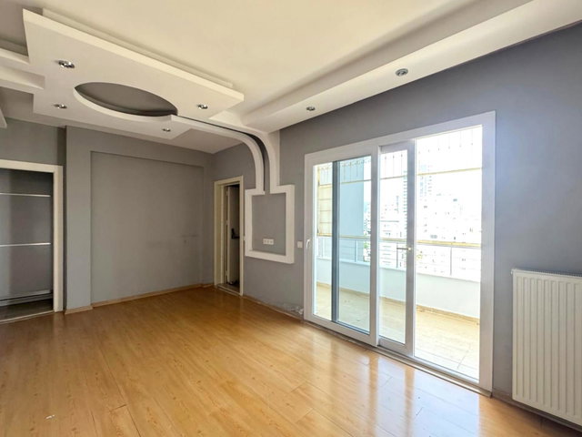 REMAX TOROS'TAN MERKEZ MH AVCİL TOWERS’TA 4+1 3 CEPHELİ FERAH DAİRE