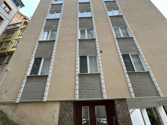 OSMANİYE MAHALLESİNDE ŞEHİR MERKEZİNDE 2+1 SATILIK