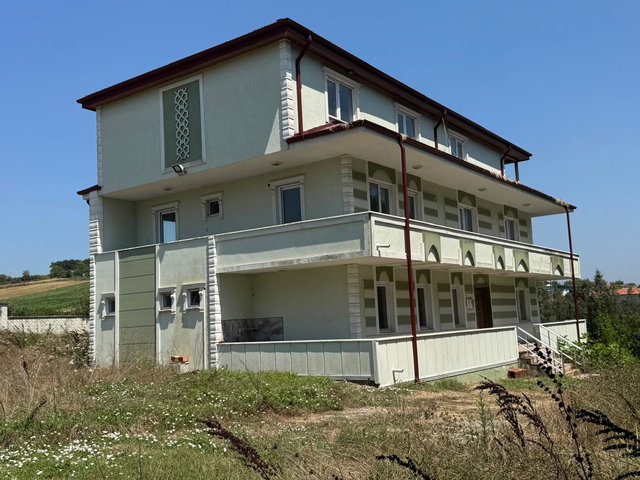 KAYNARCA KÜÇÜKKIŞLA’DA 1.162 M² ARSA İÇİNDE 3 KATLI MÜSTAKİL EV | GENIŞ AILE VE YATIRIMA UYGUN