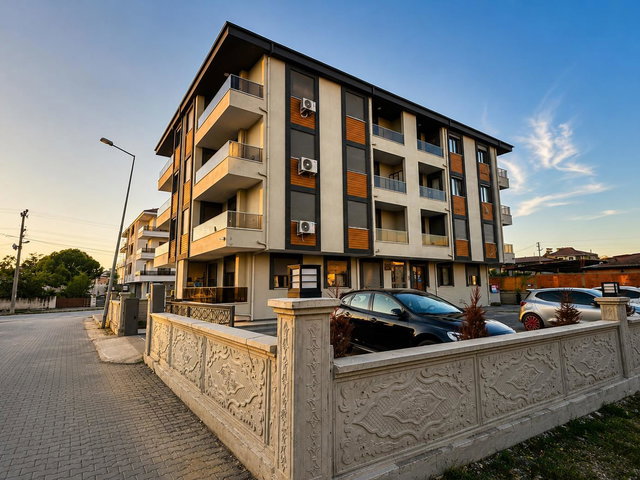 ALTINOVA MERKEZ SATILIK 2+1 | KUZEYBATI CEPHELİ | GENİŞ BALKON