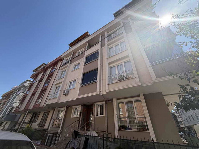 ÇEKMEKÖY HAMİDİYE MAHALLESİNDE BAKIMLI 2+1 KİRALIK DAİRE