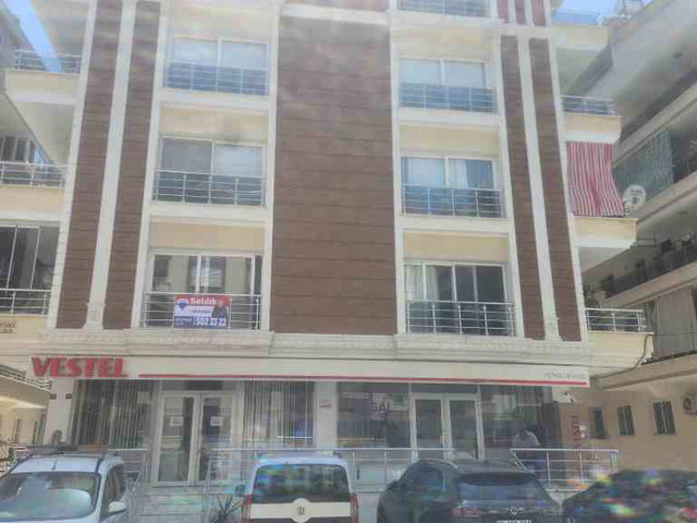 ​DİDİM YENİ MAHALLE'DE 10 YILLIK BİNADA MASRAFSIZ 3+1