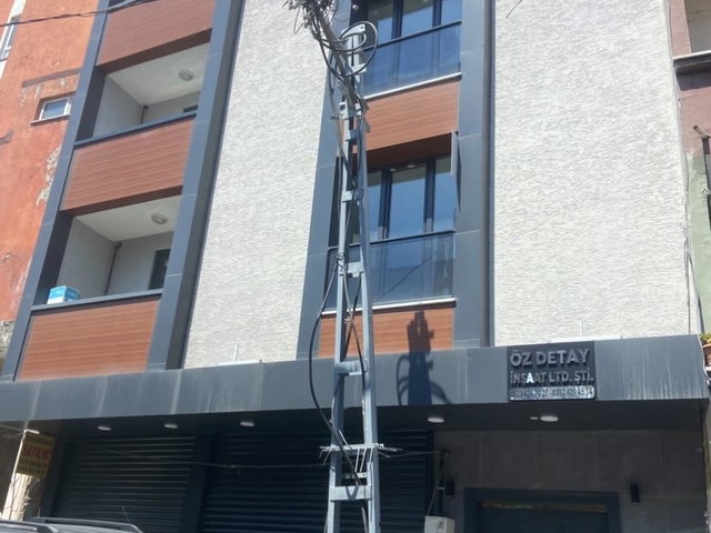 TUNA MAHALLESİ 'NDE ULAŞIM MERKEZİNDE GENÇ BİNADA LÜKS 3+1