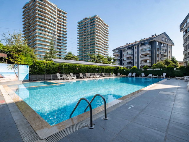 NİLÜFER ERTUĞRUL’DA ARSLANŞEHİR SİTESİ 3’TE 3+1 | 150 M² | 2 BANYO | BALKON | KAT MÜLKİYET TAPU