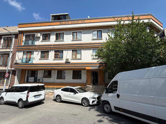 ATAŞEHİR ESATPAŞA'DA GENİŞ VE FERAH SATILIK BALKONLU 1+1 DAİRE