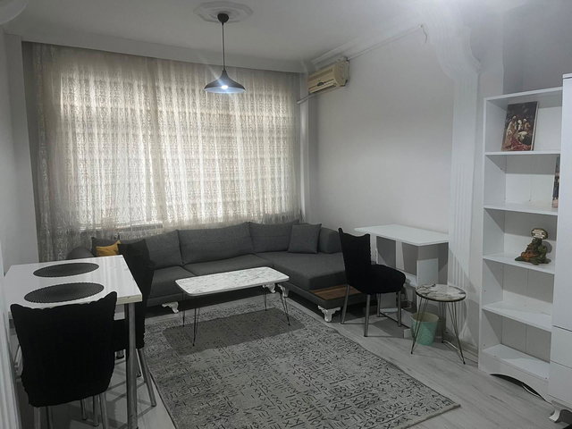 FATIH ÇAPA'DA KIRALIK EŞYALI 1+1 DAIRE, 50M², MERKEZI KONUM